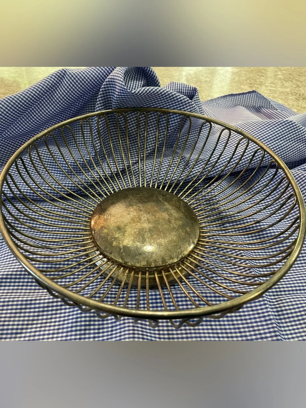 Oval Metal Wire Fruit Bowl - Silver / Brass Tarnish
